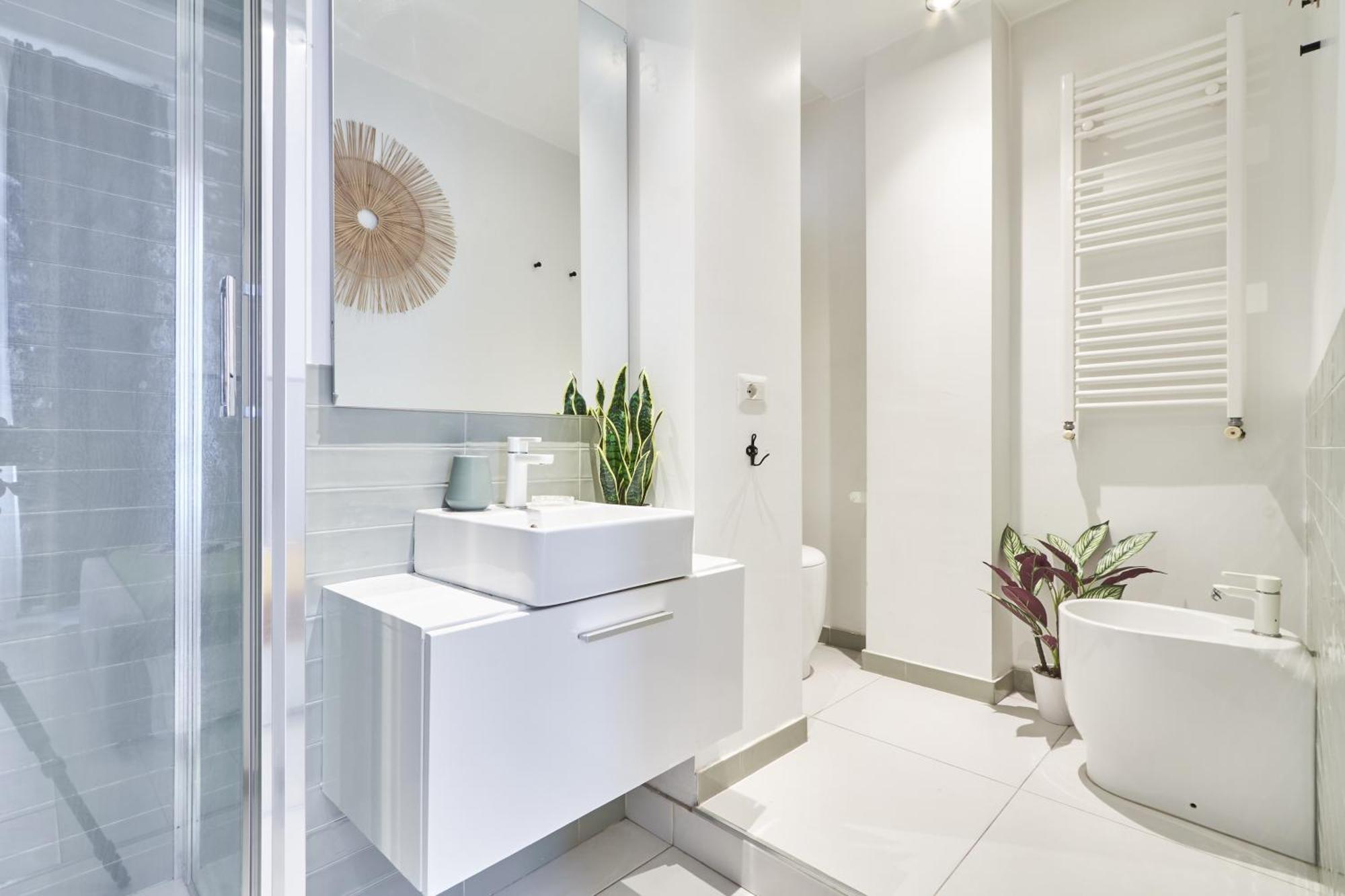 Elegante Appartamento Minimal Dai Tocchi Botanici Μιλάνο Εξωτερικό φωτογραφία