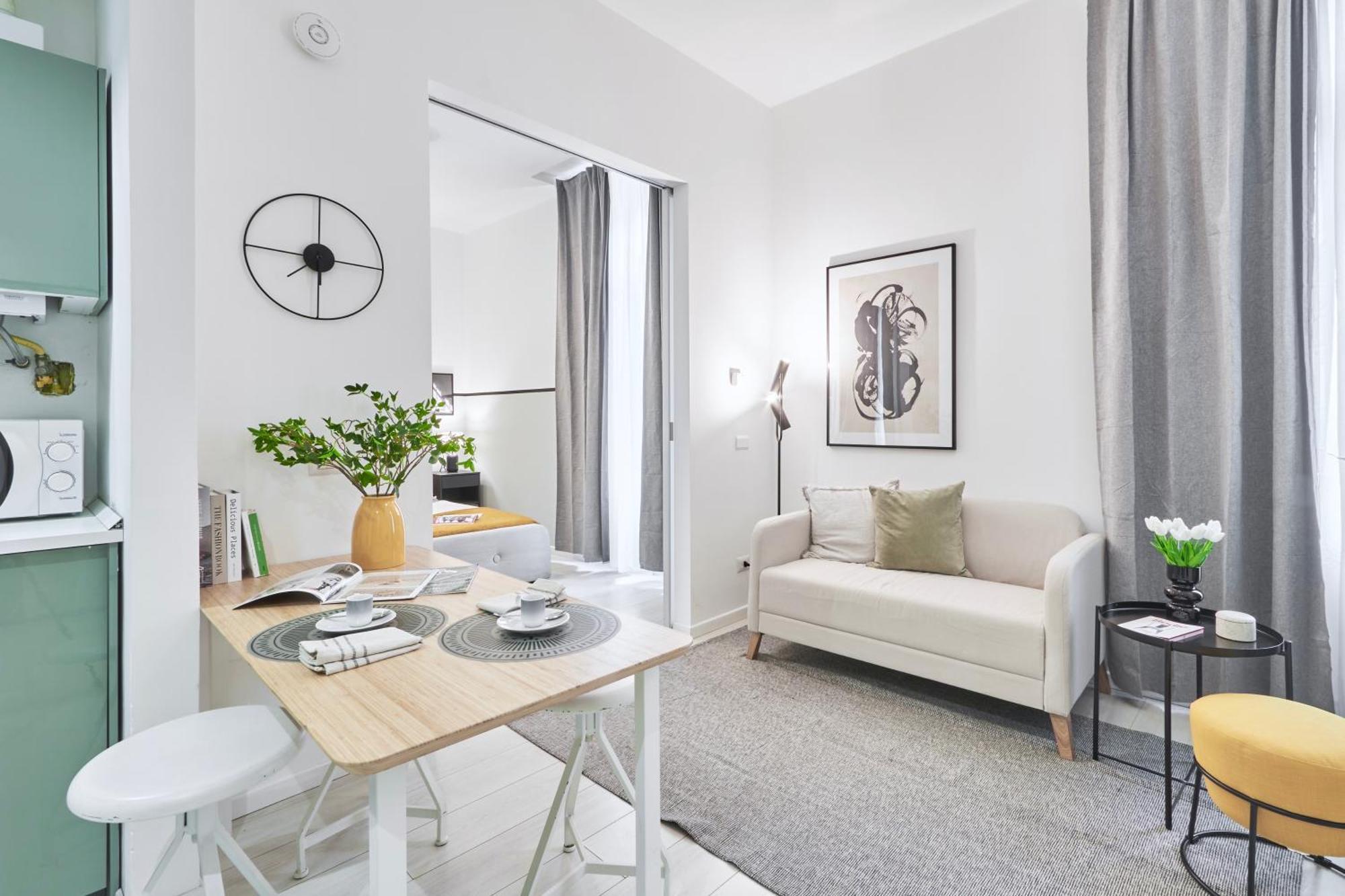 Elegante Appartamento Minimal Dai Tocchi Botanici Μιλάνο Εξωτερικό φωτογραφία