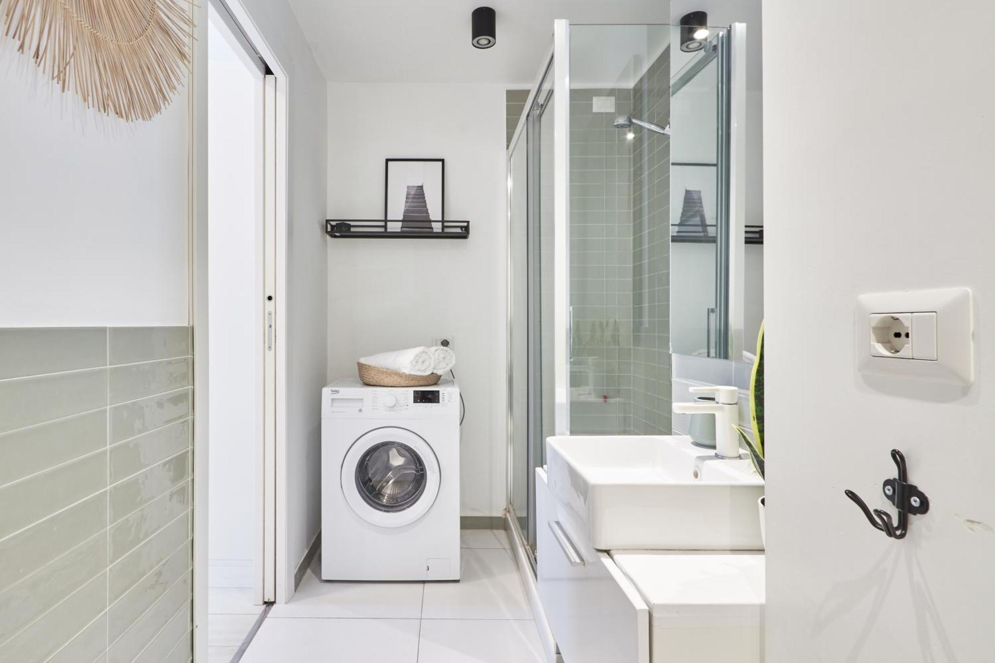Elegante Appartamento Minimal Dai Tocchi Botanici Μιλάνο Εξωτερικό φωτογραφία