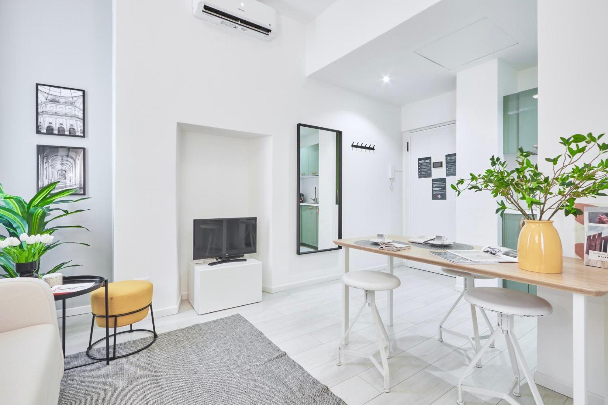 Elegante Appartamento Minimal Dai Tocchi Botanici Μιλάνο Εξωτερικό φωτογραφία